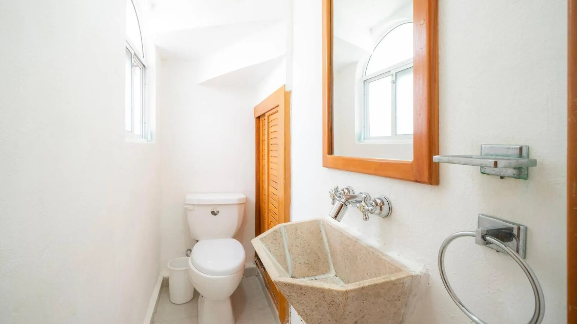 Hébergement de vacances 3 Bedroom Condo With Pool - Playacar Phase II - At Quintas Pakal Complex 21 Playa del Carmen
