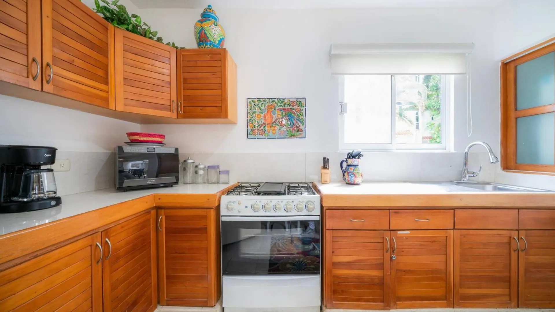 Semesterbostad 3 Bedroom Condo With Pool - Playacar Phase II - At Quintas Pakal Complex 21 Playa del Carmen