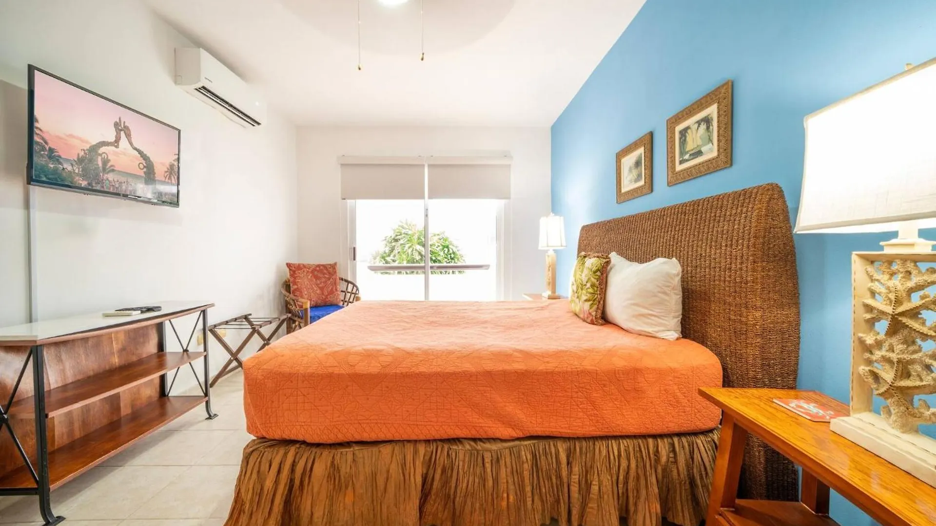 3 Bedroom Condo With Pool - Playacar Phase II - At Quintas Pakal Complex 21 Playa del Carmen 0*,